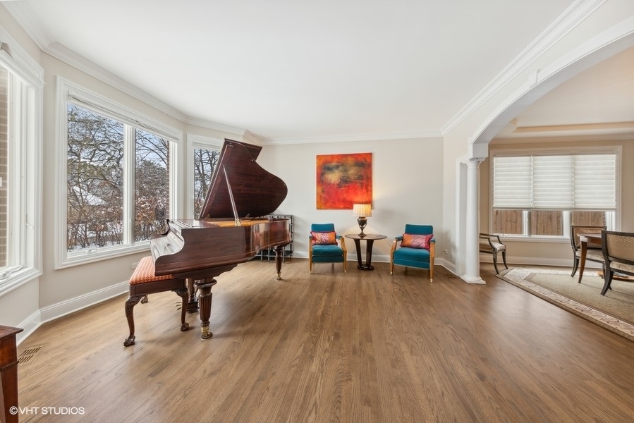 613 Lakeside Drive Hinsdale, IL 60521 - Photo 3 of 23