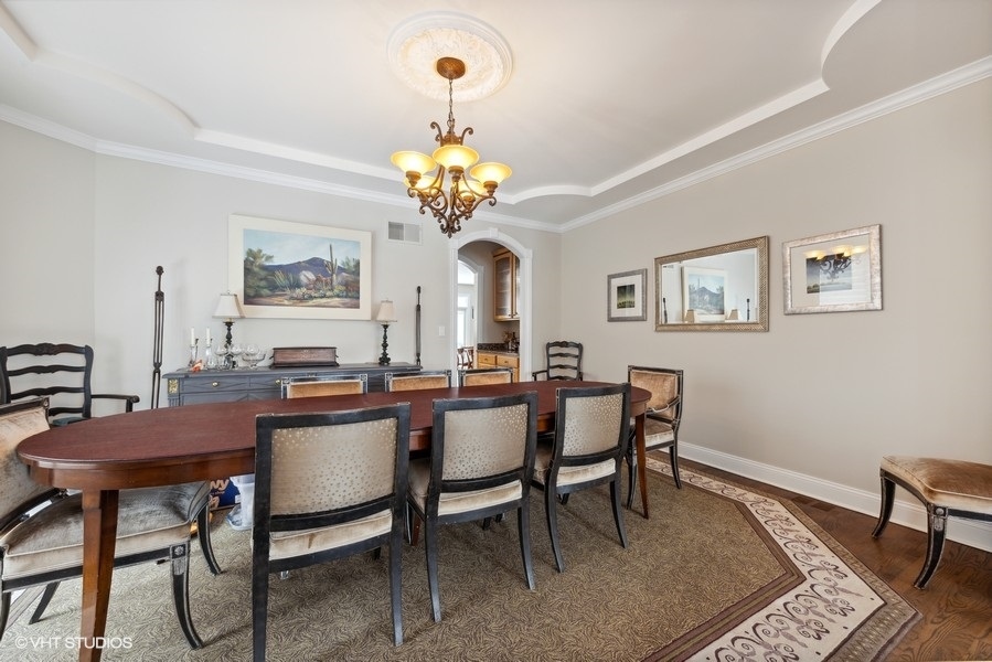 613 Lakeside Drive Hinsdale, IL 60521 - Photo 5 of 23