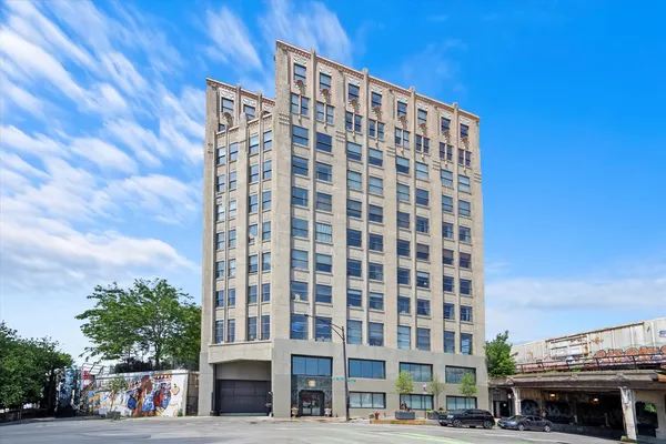 $295,000 | 1550 South Blue Island Avenue, Unit 404, Chicago, IL 60608