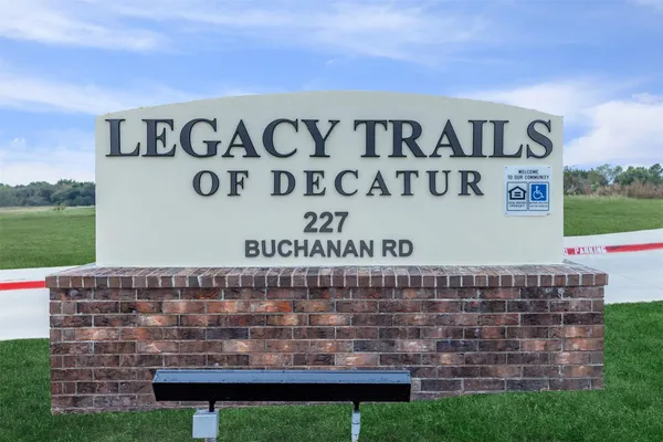 $428 | 227 Buchanan Road, Decatur, TX 76234