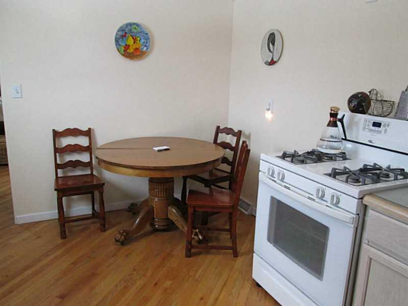 118 Highfield Road Butler, PA 16001 - Photo 7 of 25 Kitchen.