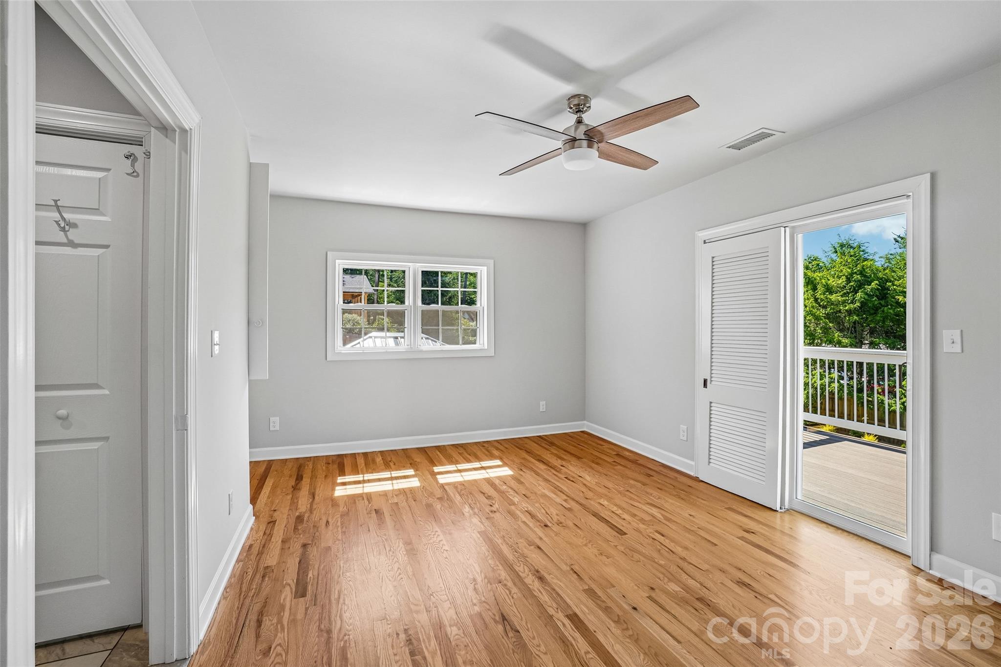 28 Ridgefield Place Asheville, NC 28803 - Photo 27 of 48