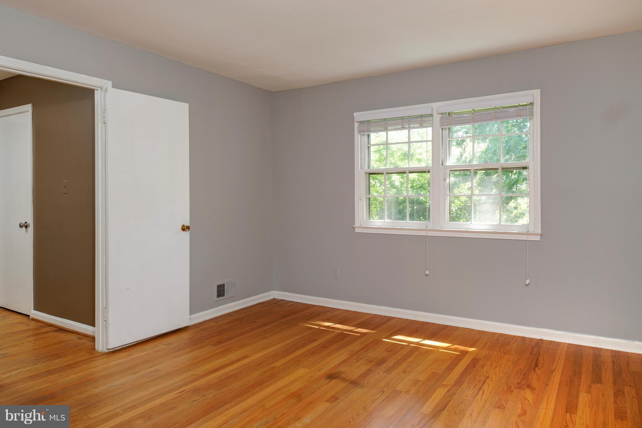 7817 Falstaff Road McLean, VA 22102 - Photo 19 of 30 Bedroom