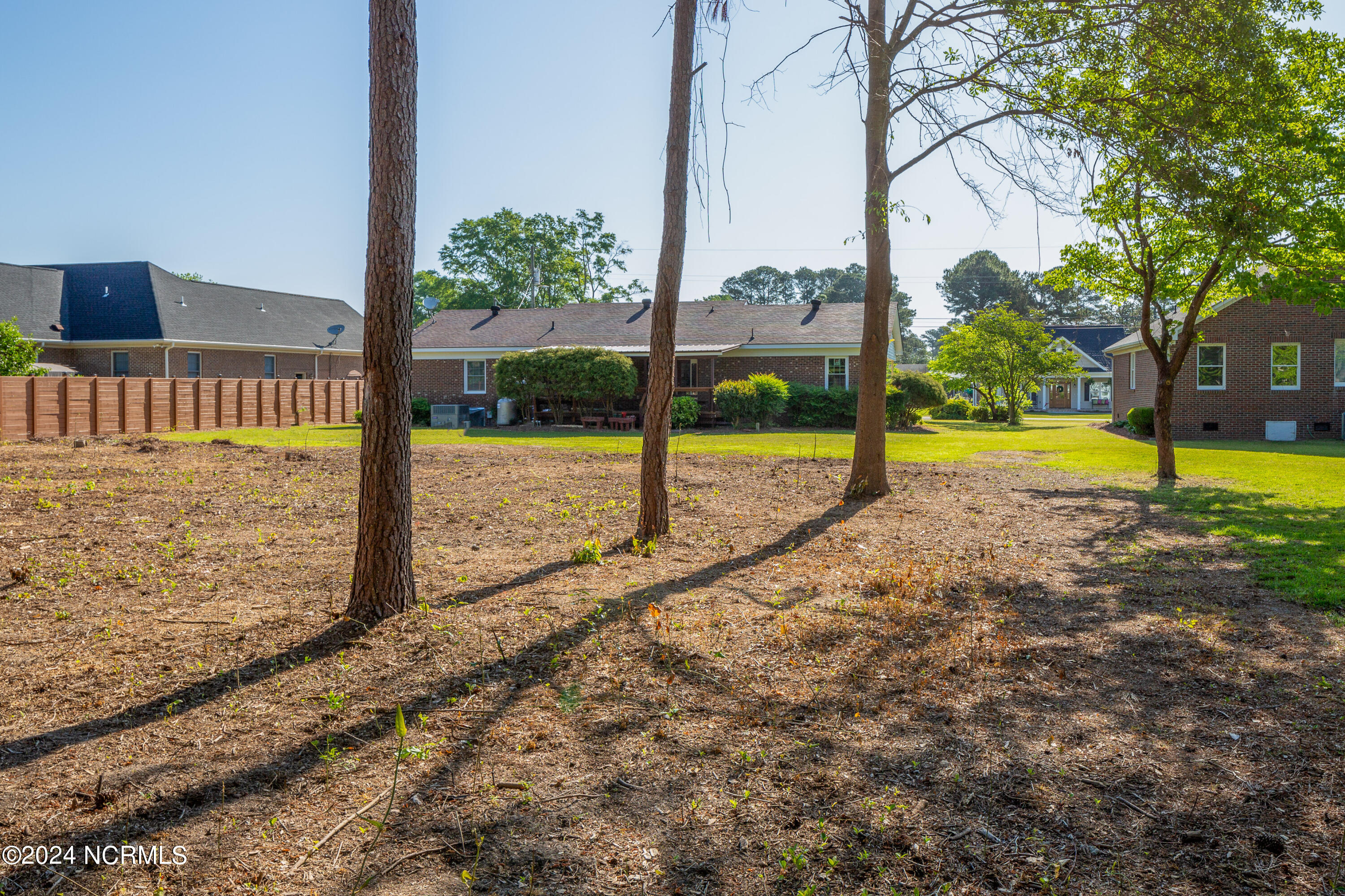 605 Allen Street Clinton, NC 28328 - Photo 23 of 26 605 Allen St23