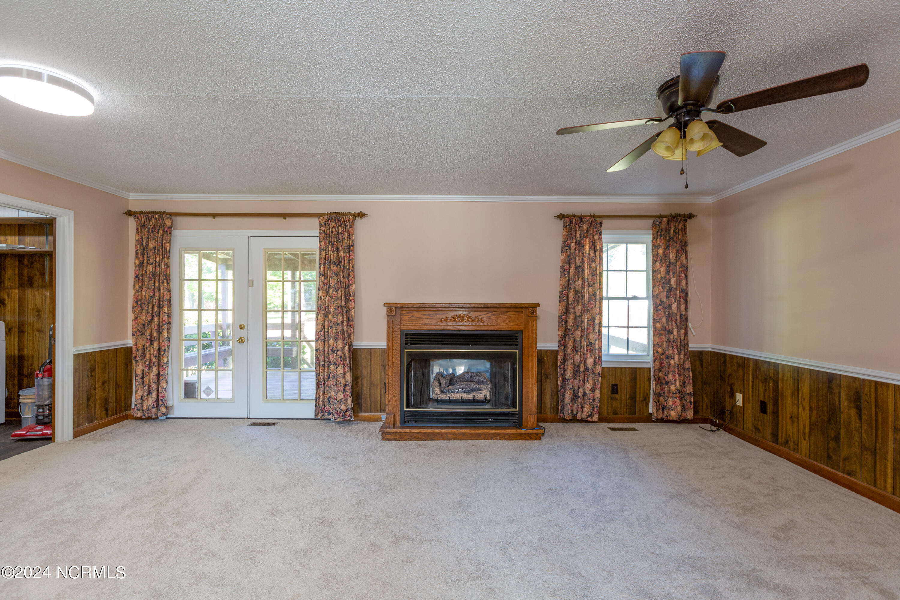 605 Allen Street Clinton, NC 28328 - Photo 9 of 26 605 Allen St9