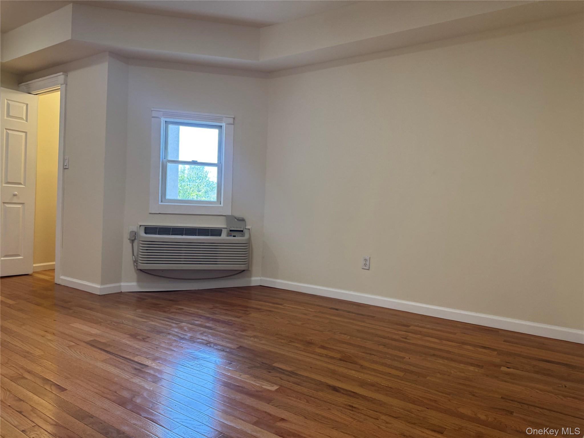 284 Main Street, Unit 3B Beacon, NY 12508 - Photo 5 of 14