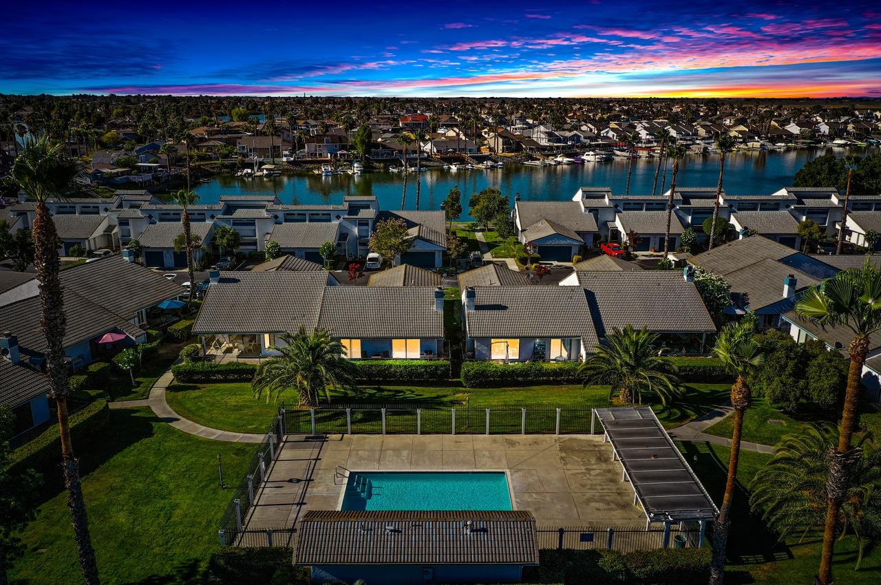 5644 Schooner Loop Discovery Bay, CA 94505 - Photo 2 of 42 a view of city