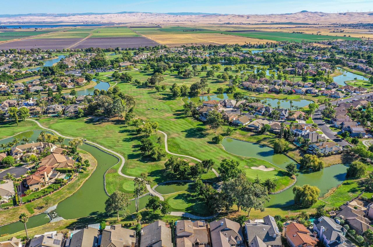5644 Schooner Loop Discovery Bay, CA 94505 - Photo 41 of 42 a view of a city