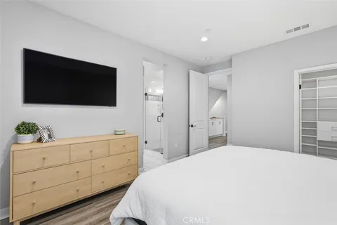 $975,000 | 2144 Swallowtail Walk, Gardena, CA 90249