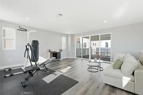 $975,000 | 2144 Swallowtail Walk, Gardena, CA 90249