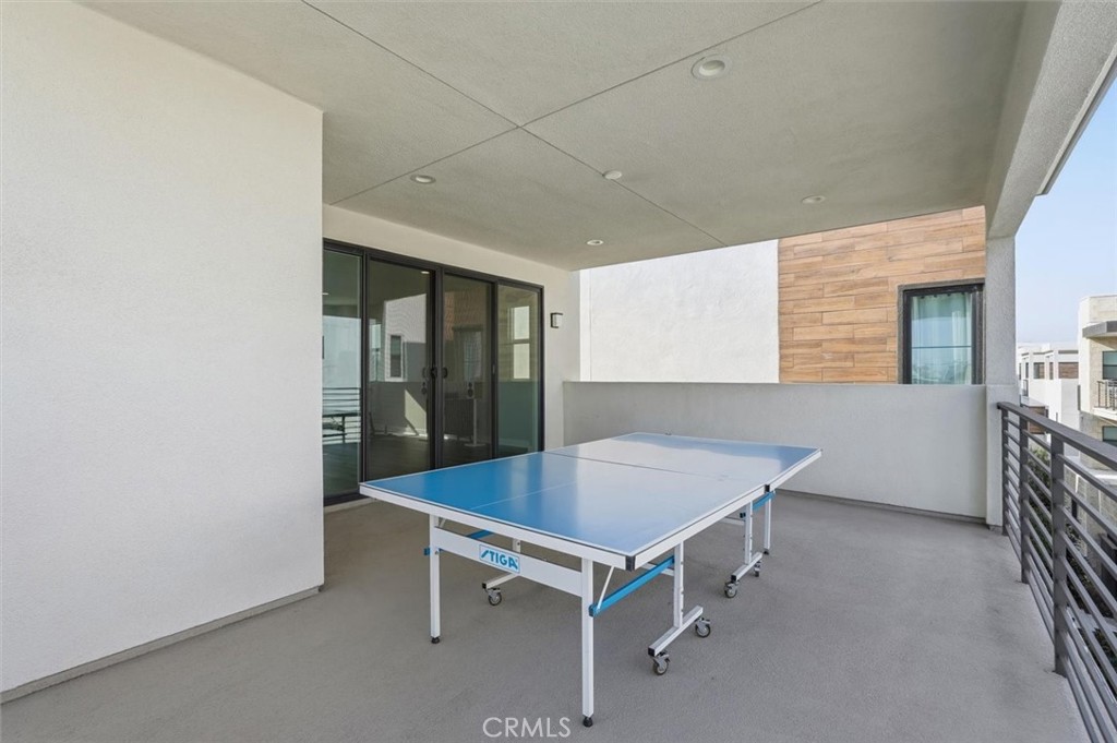 2144 Swallowtail Walk Gardena, CA 90249 - Photo 49 of 59 top floor oversized balcony