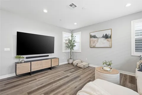 $975,000 | 2144 Swallowtail Walk, Gardena, CA 90249