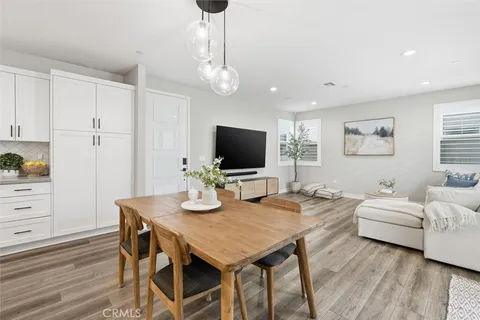 $975,000 | 2144 Swallowtail Walk, Gardena, CA 90249