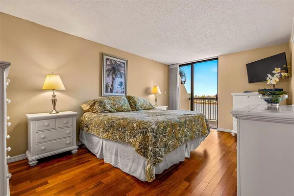 $400,000 | 9495 Blind Pass Road, Unit 202, St. Pete Beach, FL 33706