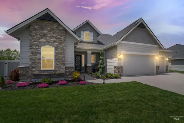 $889,900 | 2025 Nordic Avenue, Middleton, ID 83644