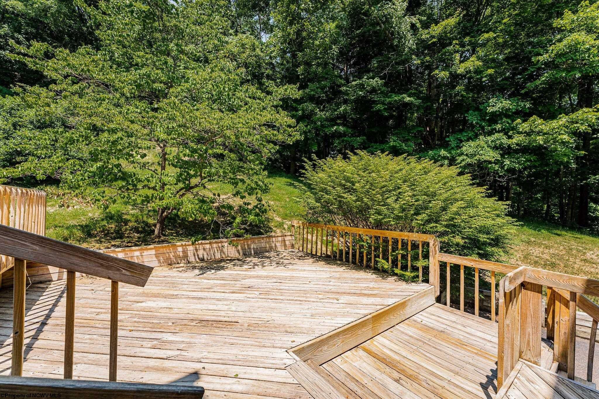 155 Hickory Ridge Road Morgantown, WV 26508 - Photo 14 of 50 Gallery Image 14