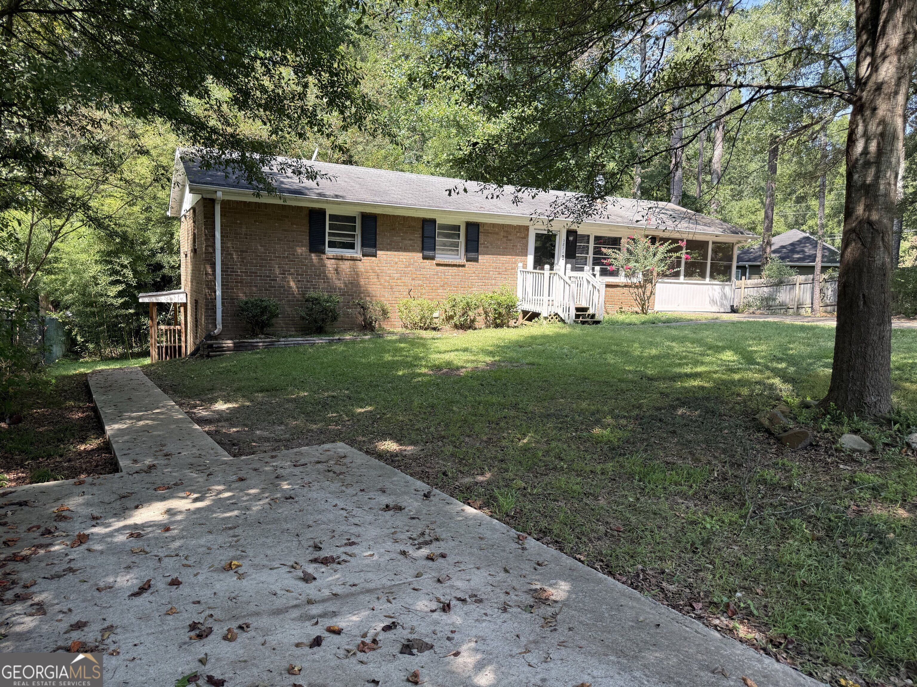 2871 Ridgecrest Circle Powder Springs, GA 30127 - Photo 2 of 6 Gallery Image 2