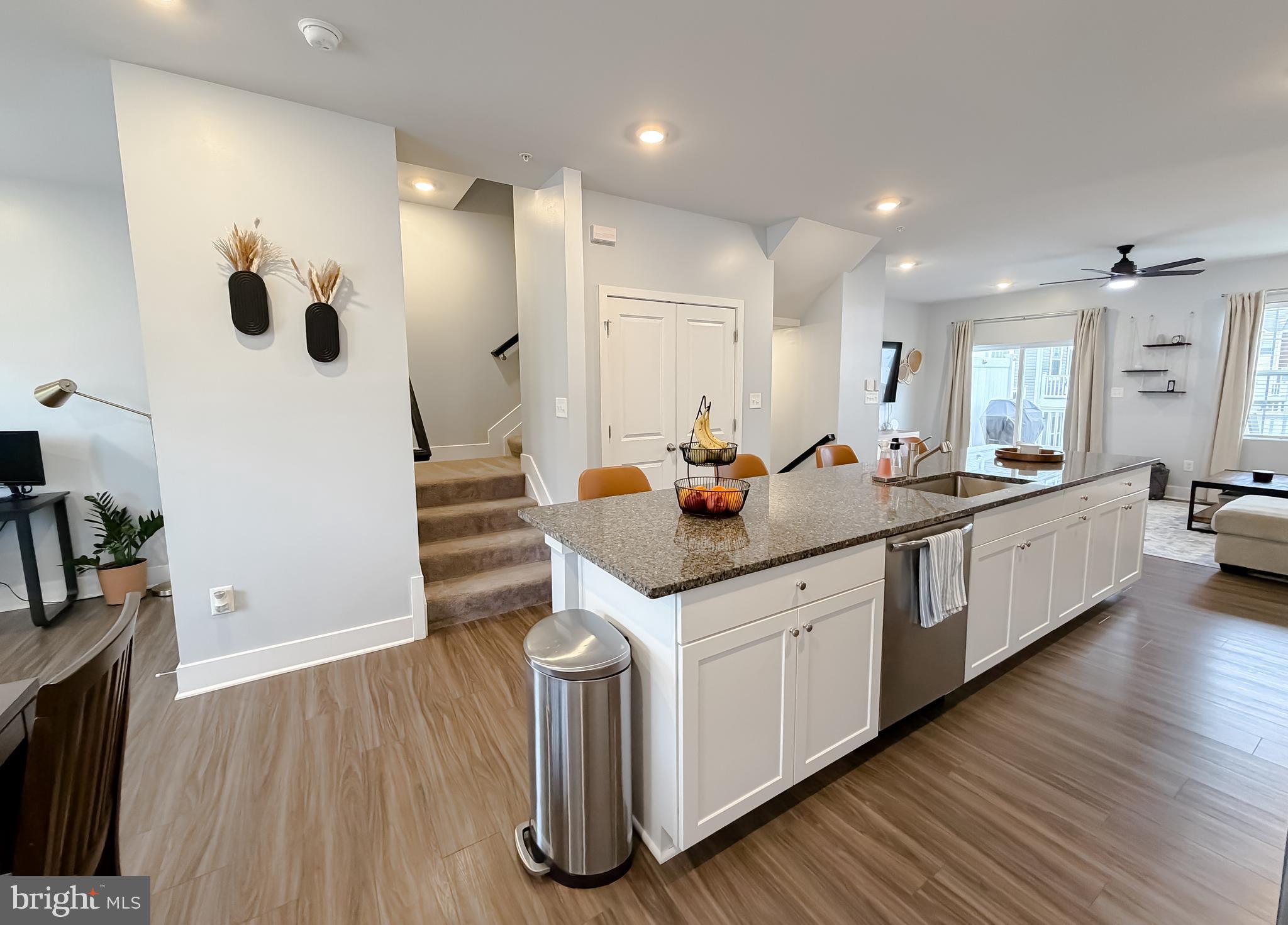 23658 Crosswinds Way California, MD 20619 - Photo 18 of 54 Custom designed cabinetry