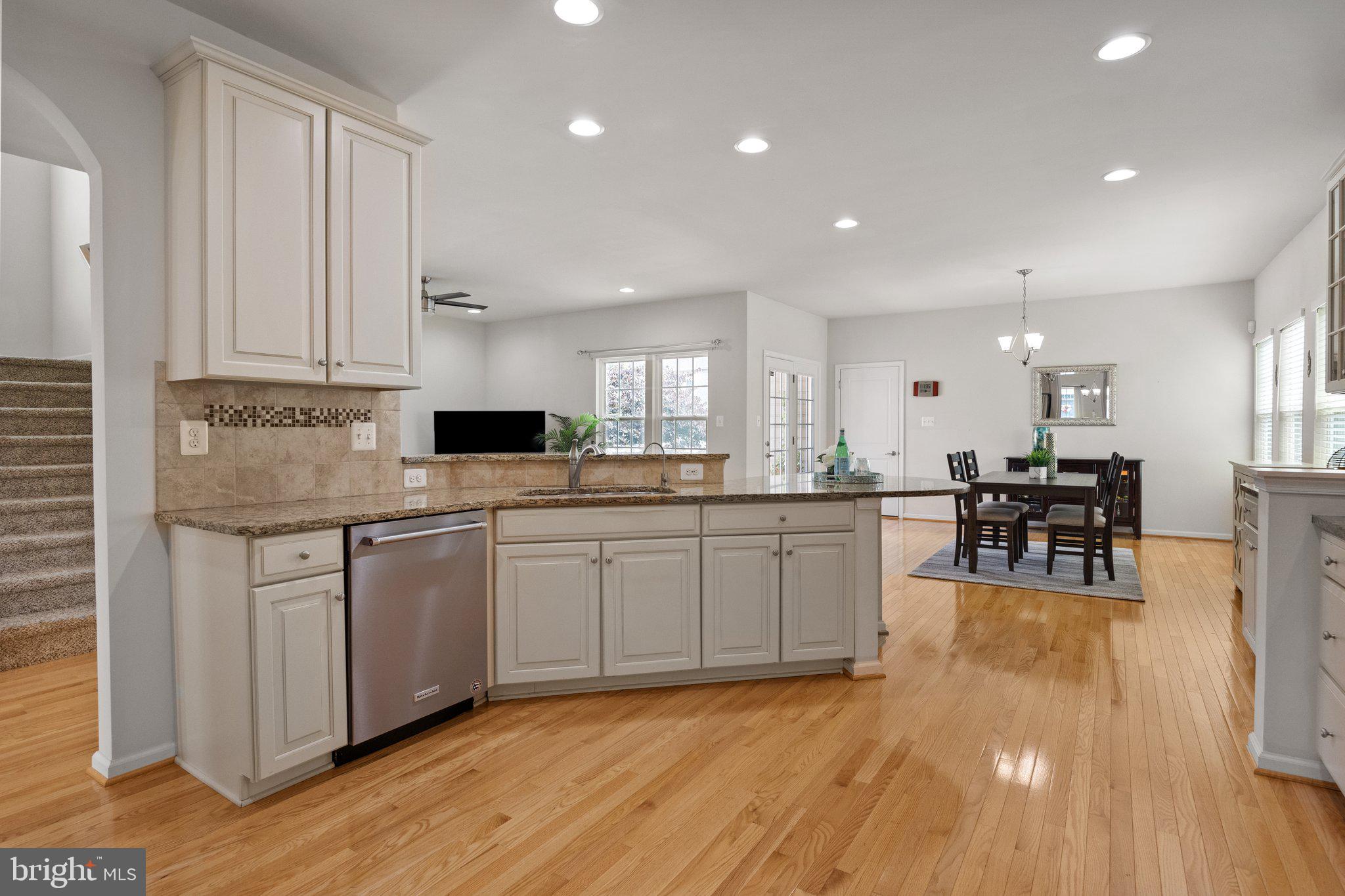 3758 Christopher Day Road Doylestown, PA 18902 - Photo 10 of 35