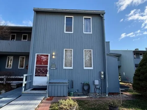 $1,850 | 18 Gardner Bay Road, Sunapee, NH 03782