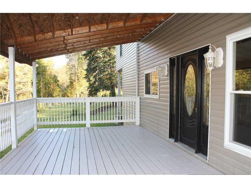 122 Old River Road Beaver Falls, PA 15010 - Photo 3 of 20 Patio/Deck.
