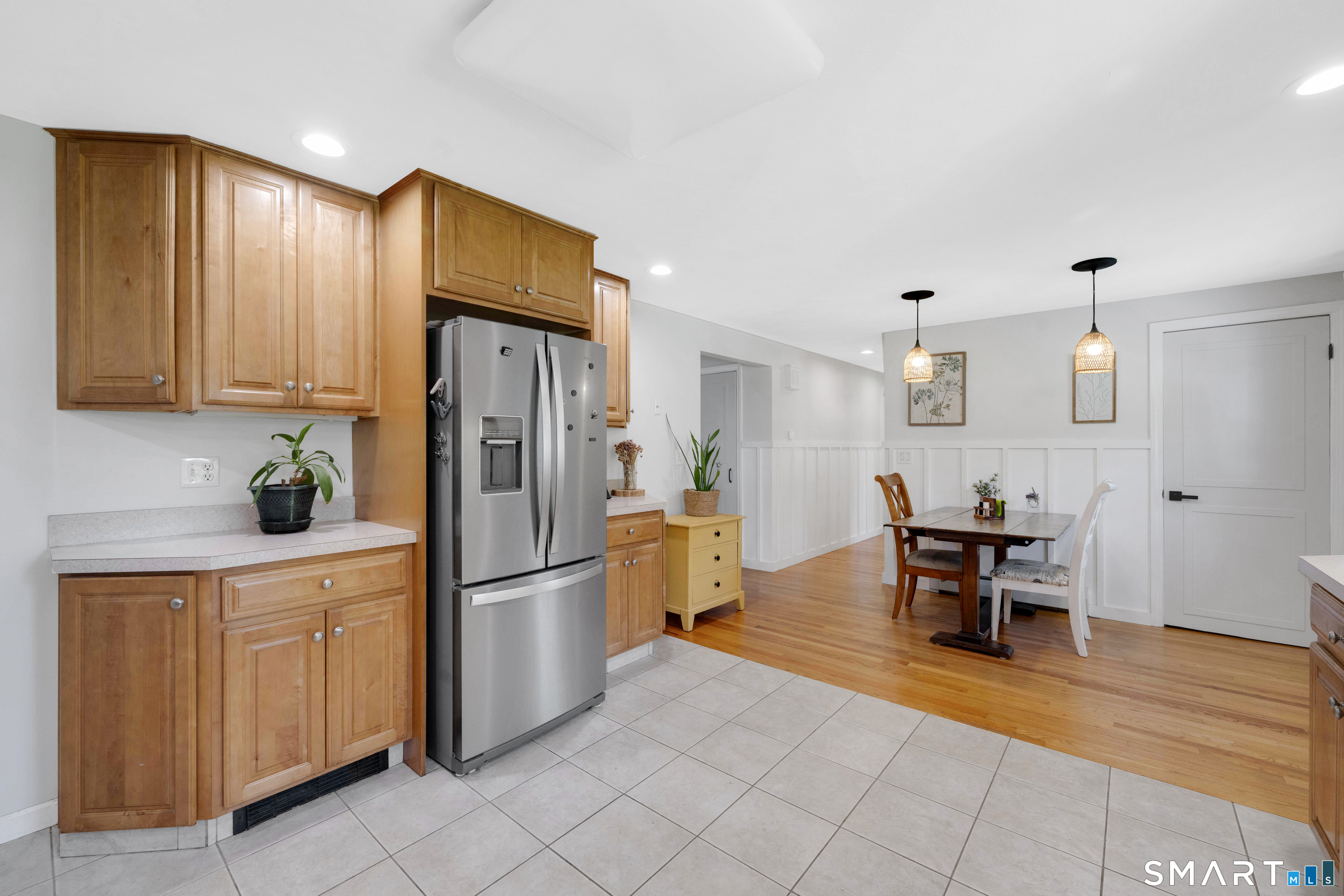 24 Bridge Lane Enfield, CT 06082 - Photo 10 of 38