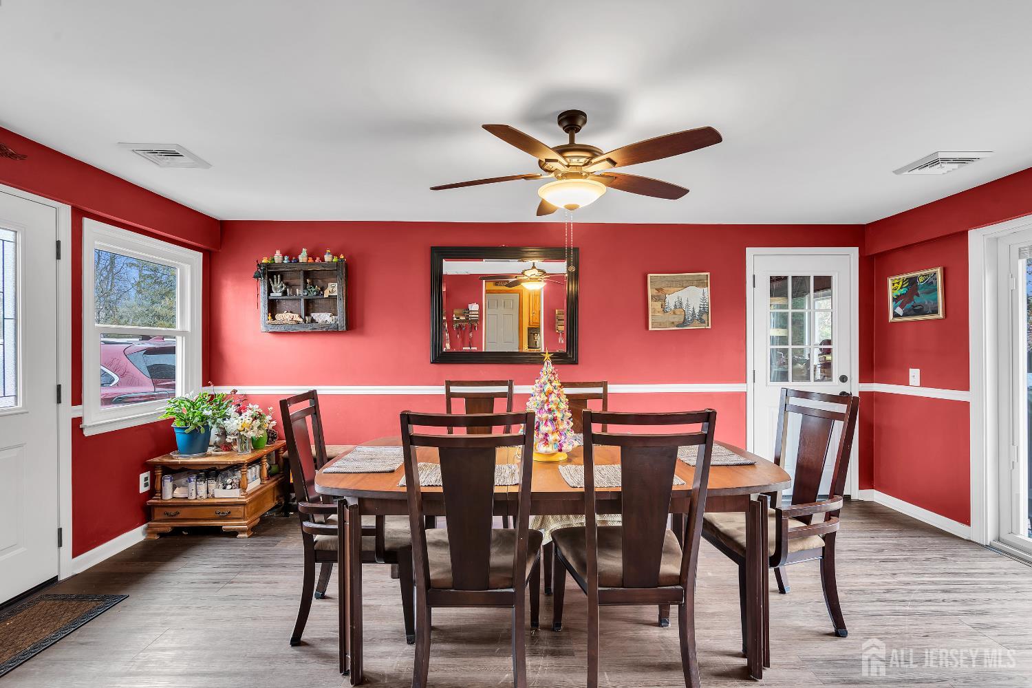 505 Summit Street Hightstown, NJ 08520 - Photo 9 of 30 a dining room with furniture and window