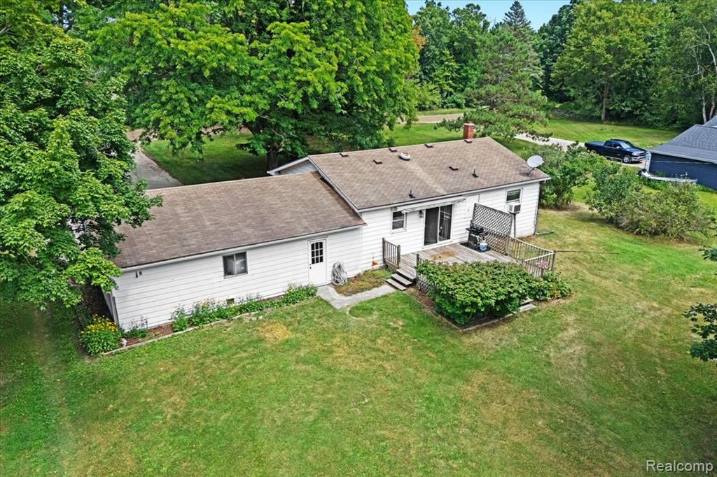 6460 Hogan Road Linden, MI 48451 - Photo 27 of 34