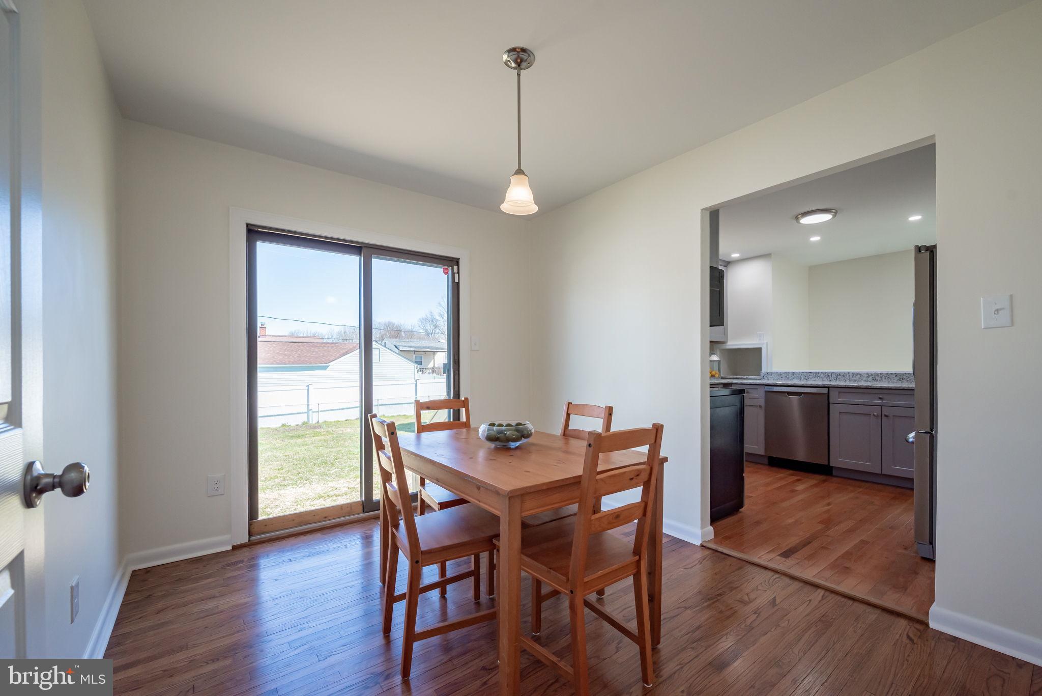 25 Cornwall Road New Castle, DE 19720 - Photo 12 of 26 Dining Room