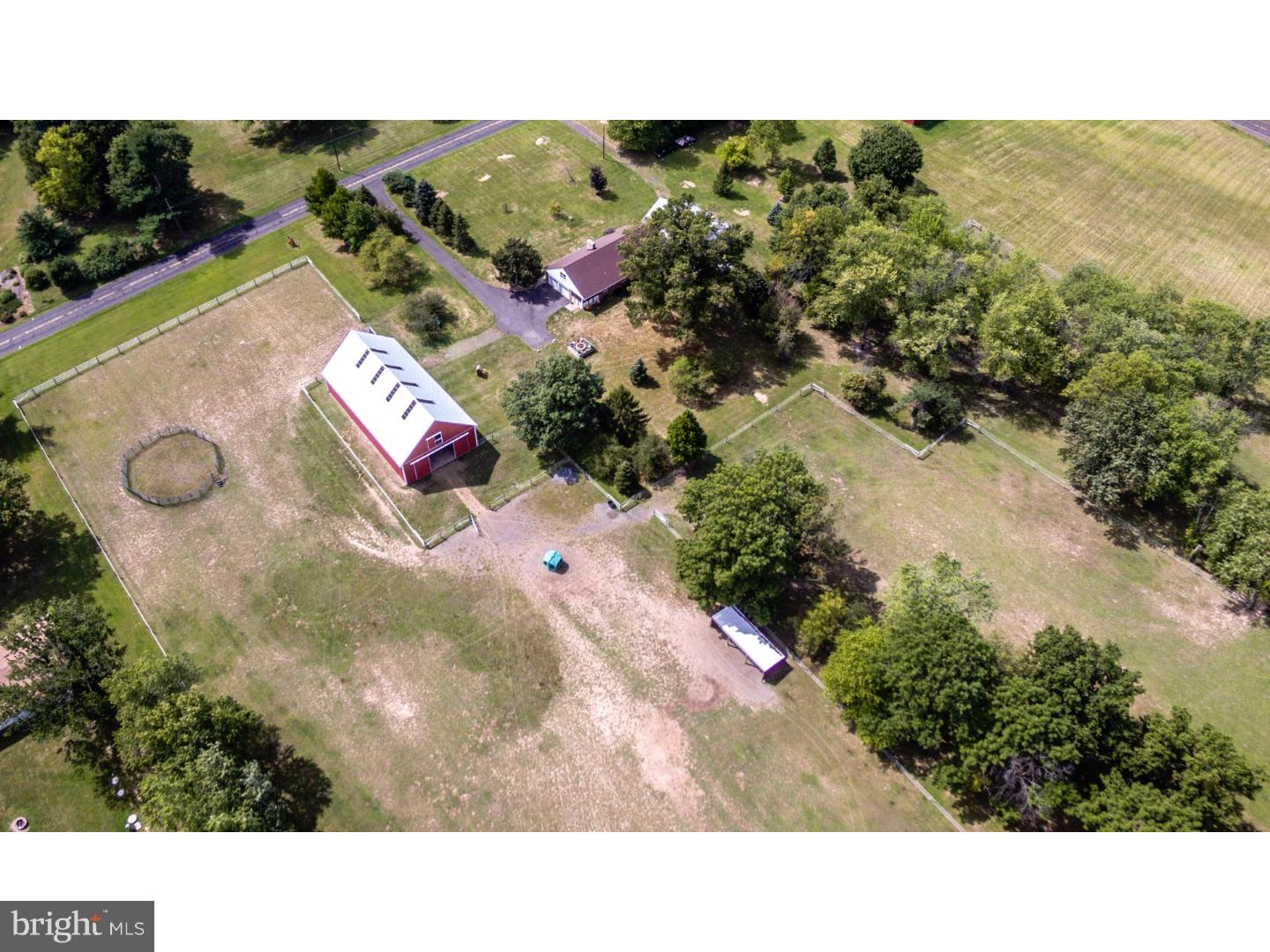 91 Barry Road Chalfont, PA 18914 - Photo 3 of 25 Gallery Image 3