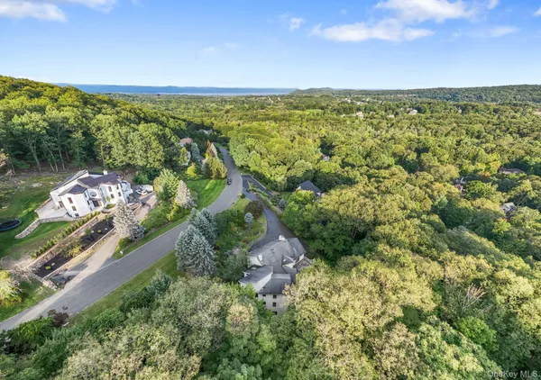 $1,499,000 | 25 South Ridge Road, Pomona, NY 10970