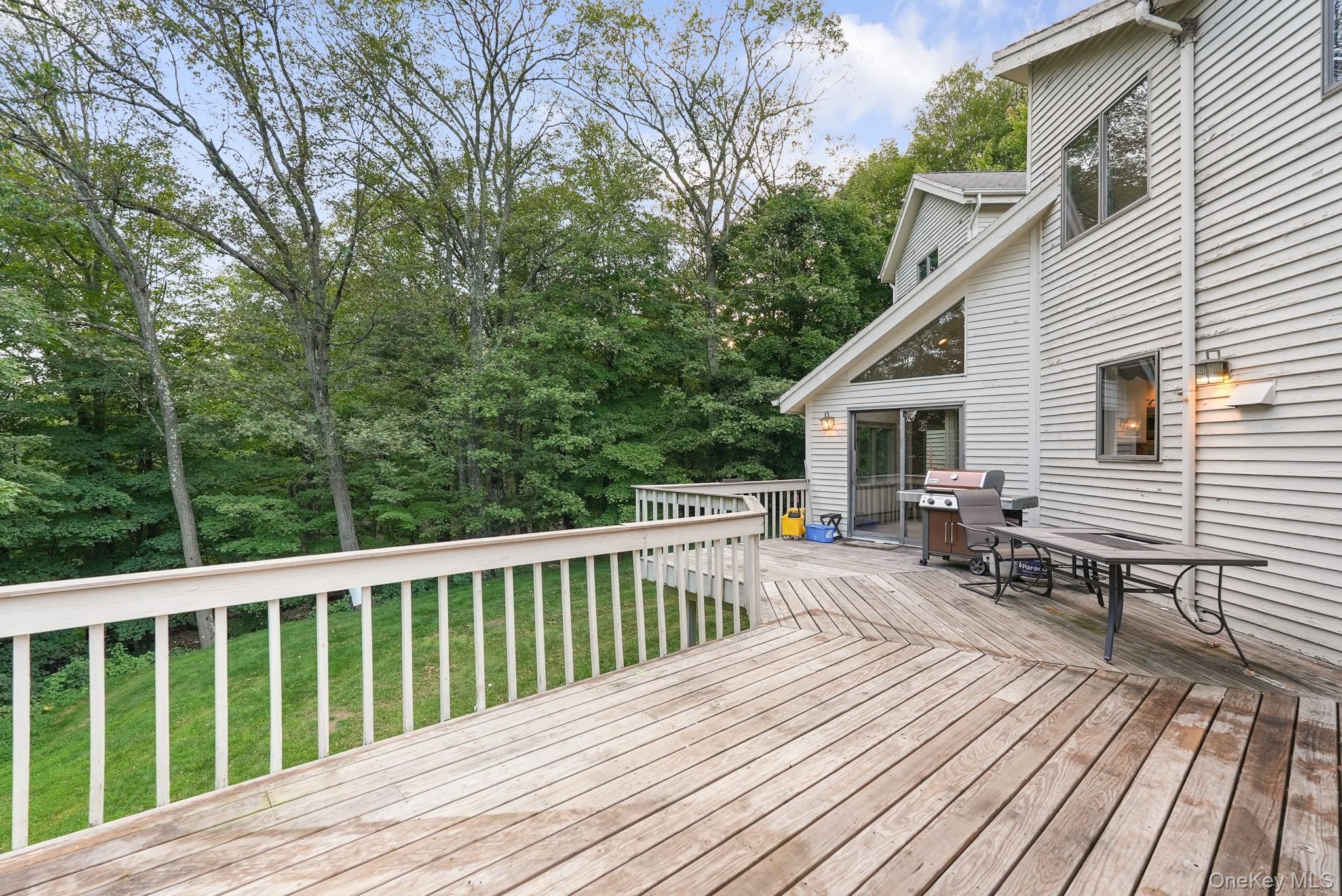 25 South Ridge Road Pomona, NY 10970 - Photo 22 of 31