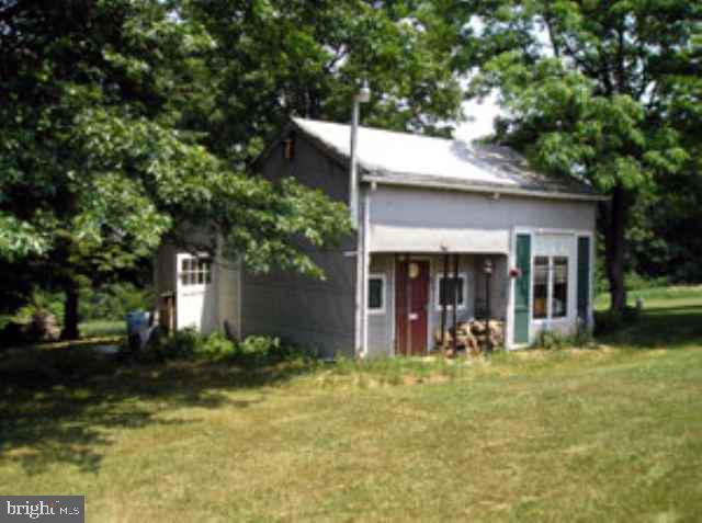 822 Orchard Road Manheim, PA 17545 - Photo 9 of 9