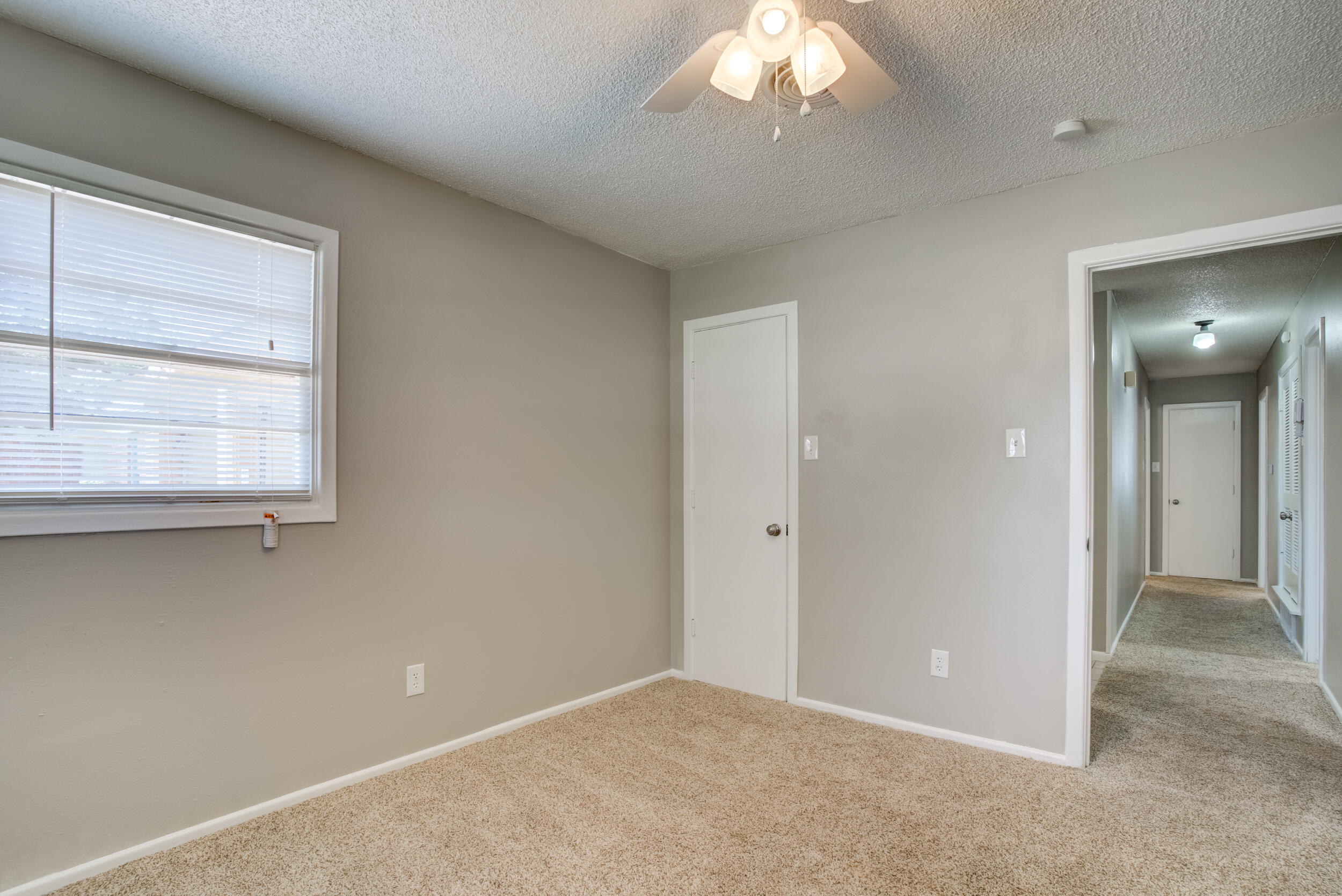 4708 47th Street Lubbock, TX 79414 - Photo 13 of 17 WGP03151_2_3