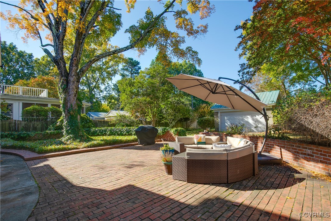 4222 Seminary Avenue Richmond, VA 23227 - Photo 45 of 50 a view of a couches and lounge chair in the patio