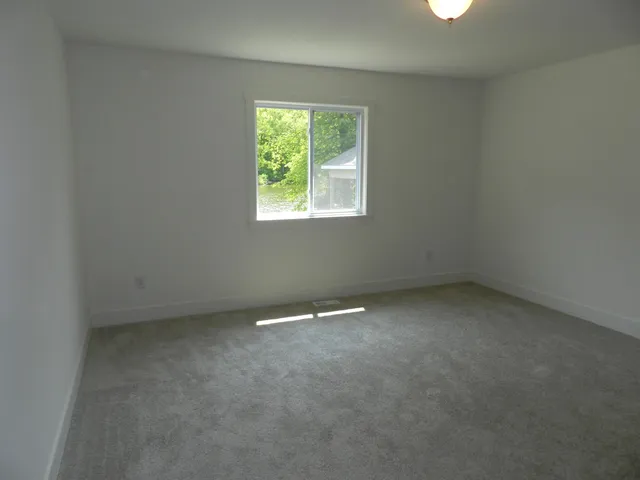 $424,900 | 558 Swan River Drive, Benton Harbor, MI 49022