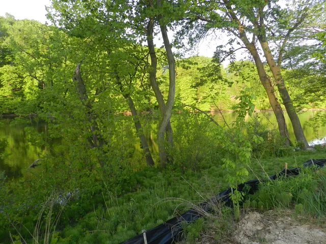 $424,900 | 558 Swan River Drive, Benton Harbor, MI 49022