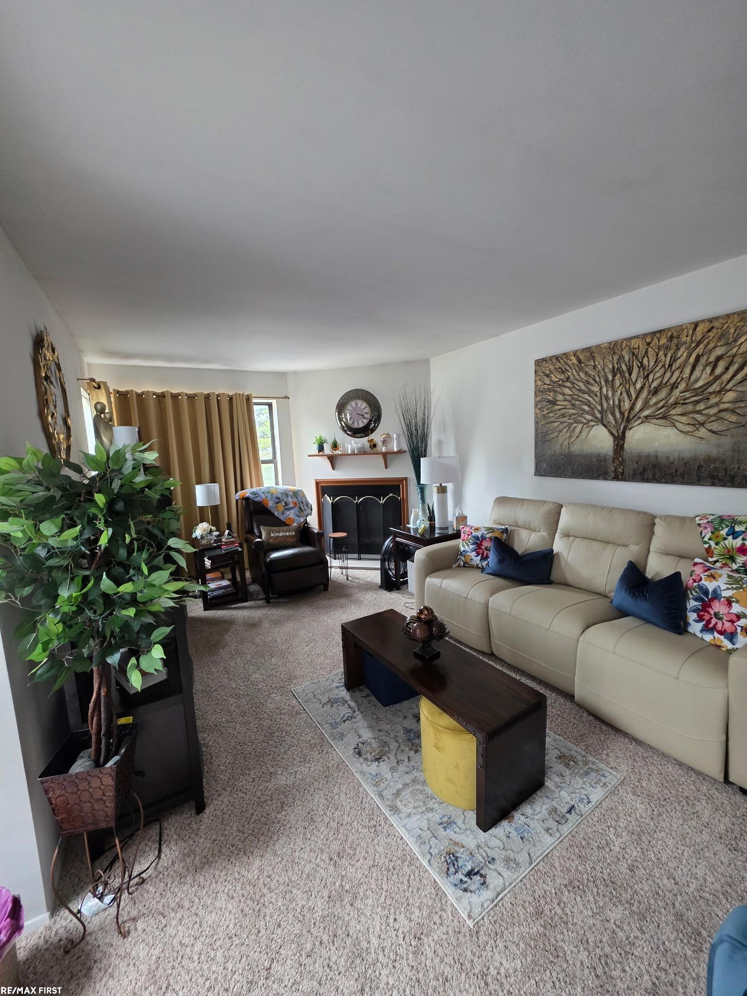 31670 Hoover Road Warren, MI 48093 - Photo 2 of 9