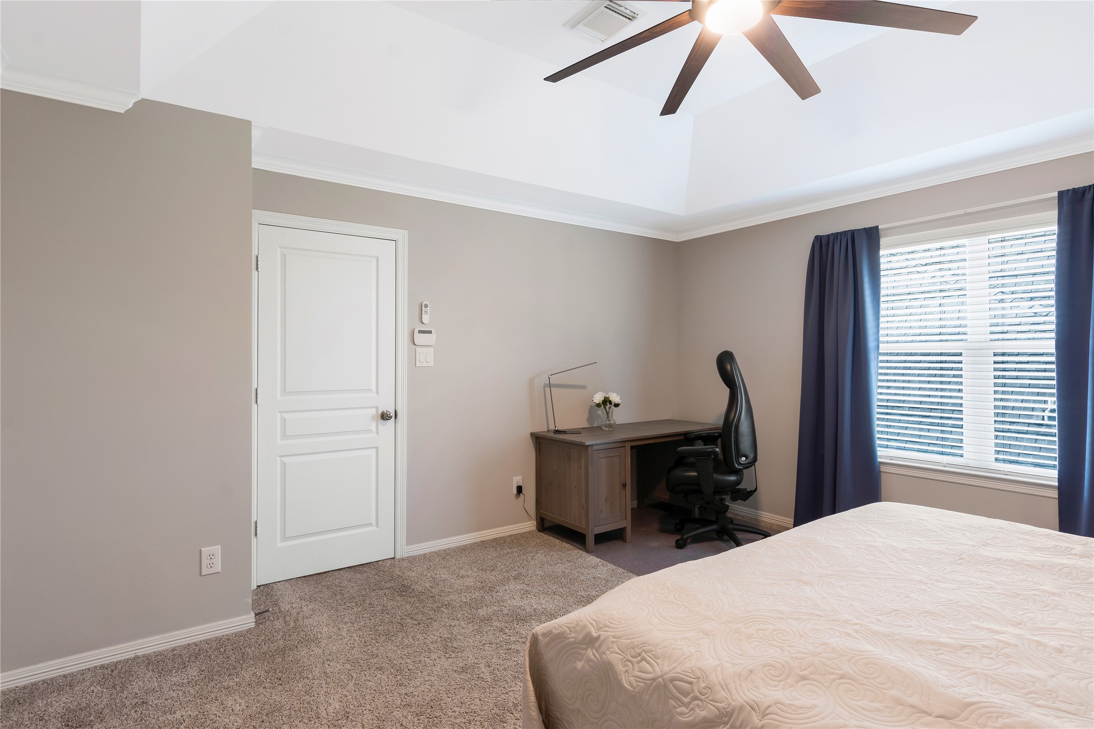 1241 Prince Street Houston, TX 77008 - Photo 33 of 45 a bedroom with a bed and wooden floor