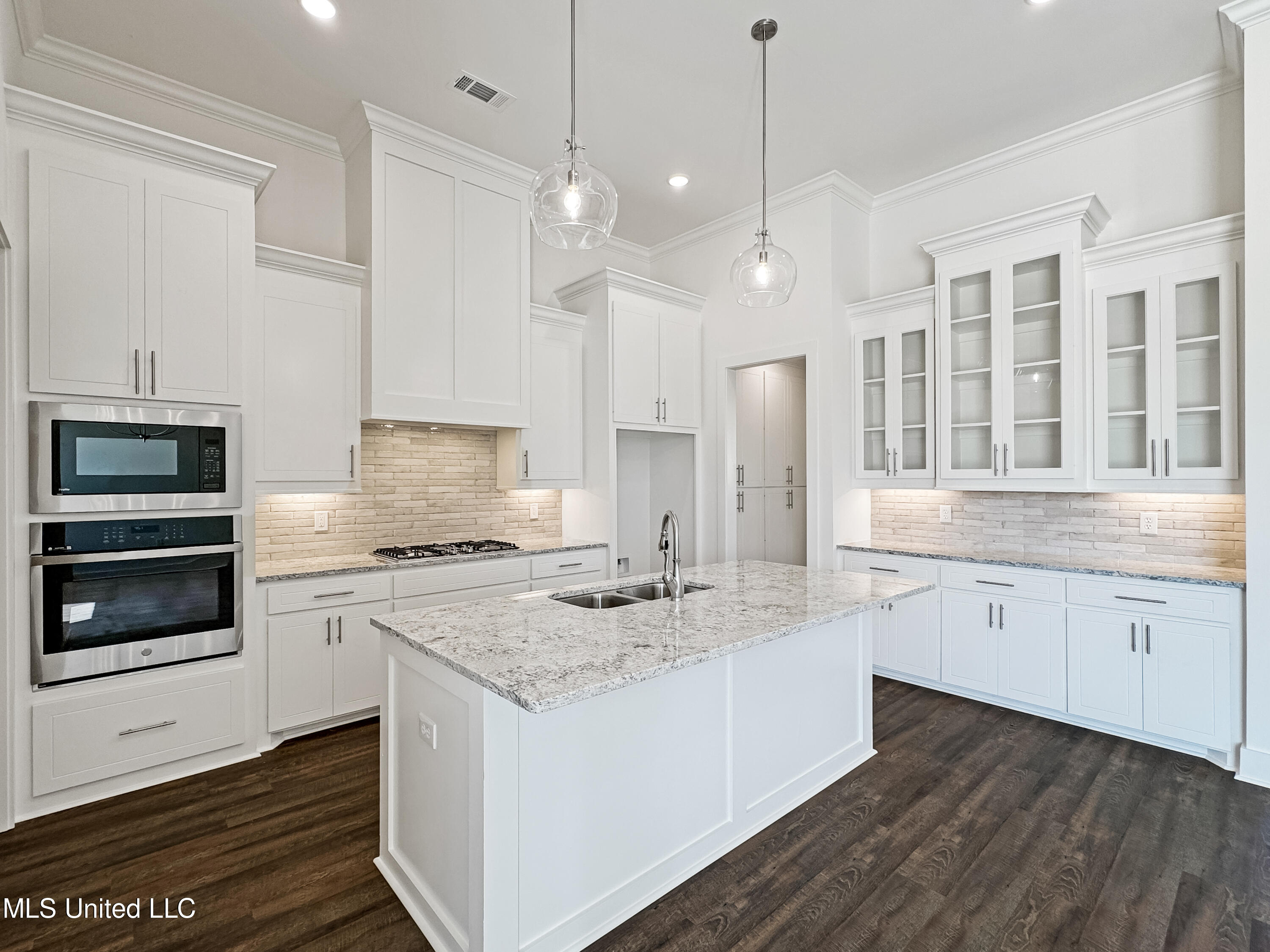 902 Capstone Cove Brandon, MS 39042 - Photo 5 of 28 4fc4726a19b55cde2466451a1773d70cbfff80e7