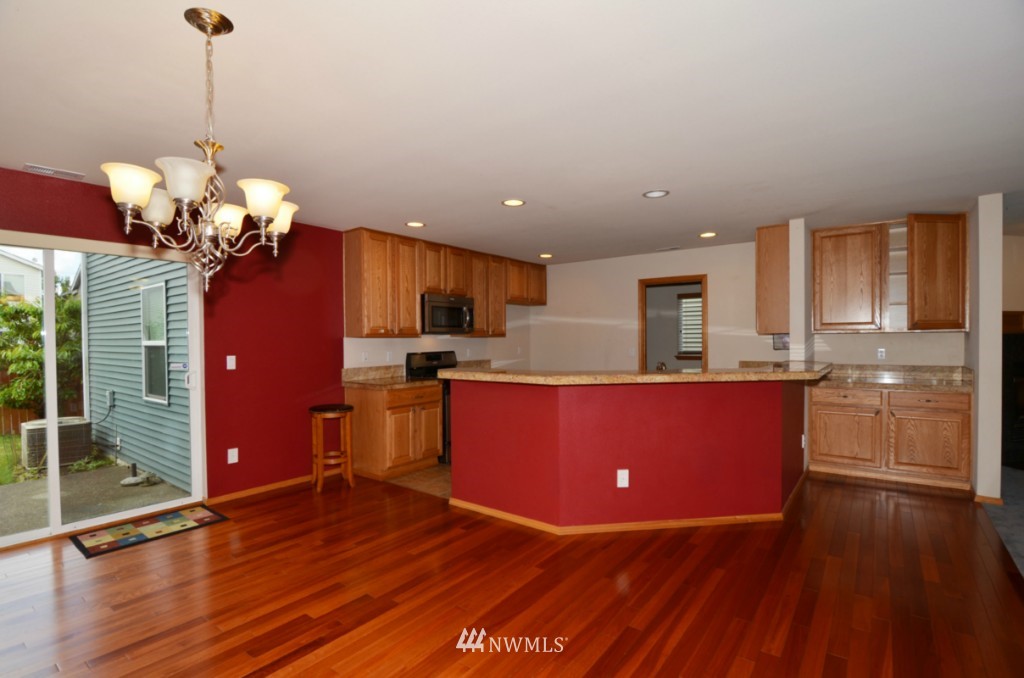 3916 153rd Place Southeast Bothell, WA 98012 - Photo 3 of 12