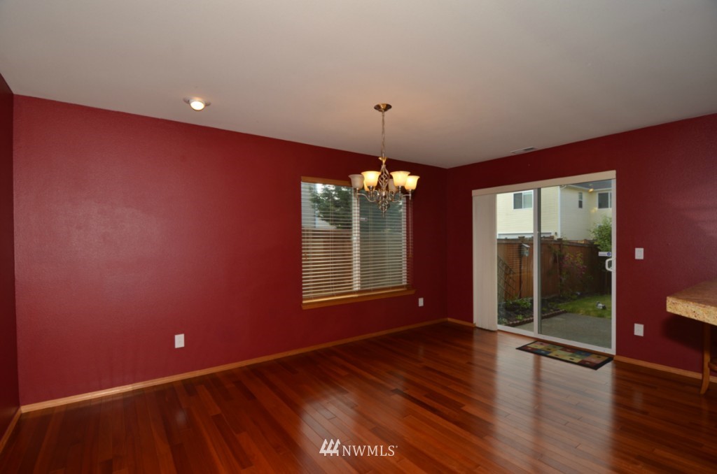 3916 153rd Place Southeast Bothell, WA 98012 - Photo 7 of 12