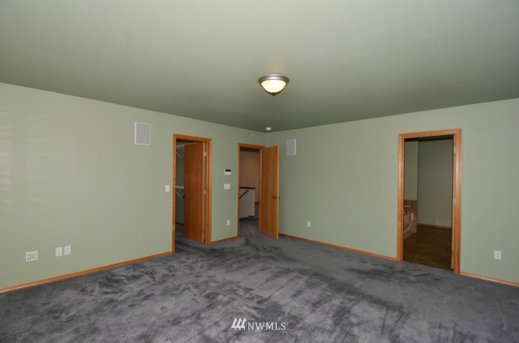 3916 153rd Place Southeast Bothell, WA 98012 - Photo 10 of 12