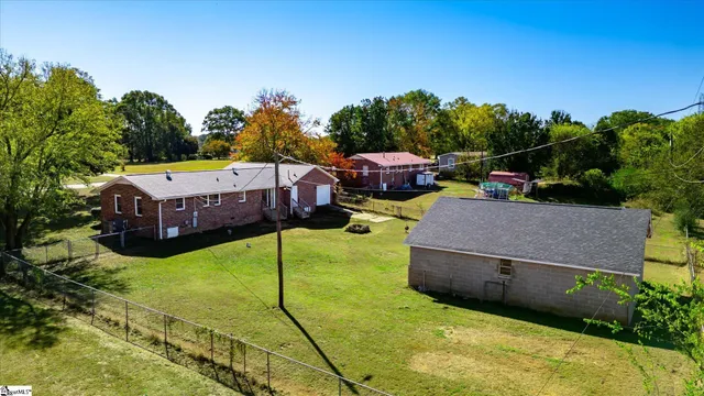 $250,000 | 109 Carson Drive, Starr, SC 29684