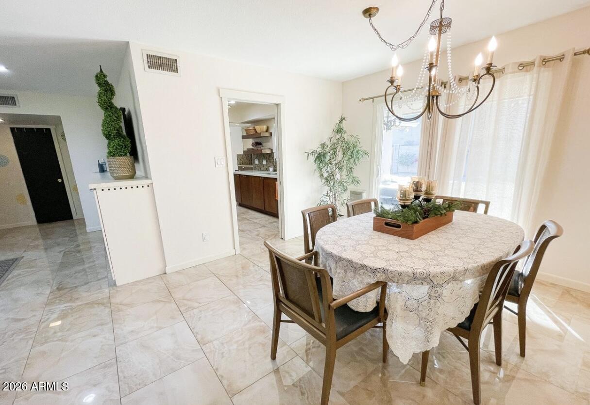 1255 East Riviera Drive Tempe, AZ 85282 - Photo 5 of 14 Breakfast nook