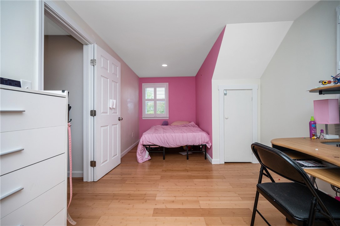 728 Stafford Road Tiverton, RI 02878 - Photo 14 of 21 Gallery Image 14