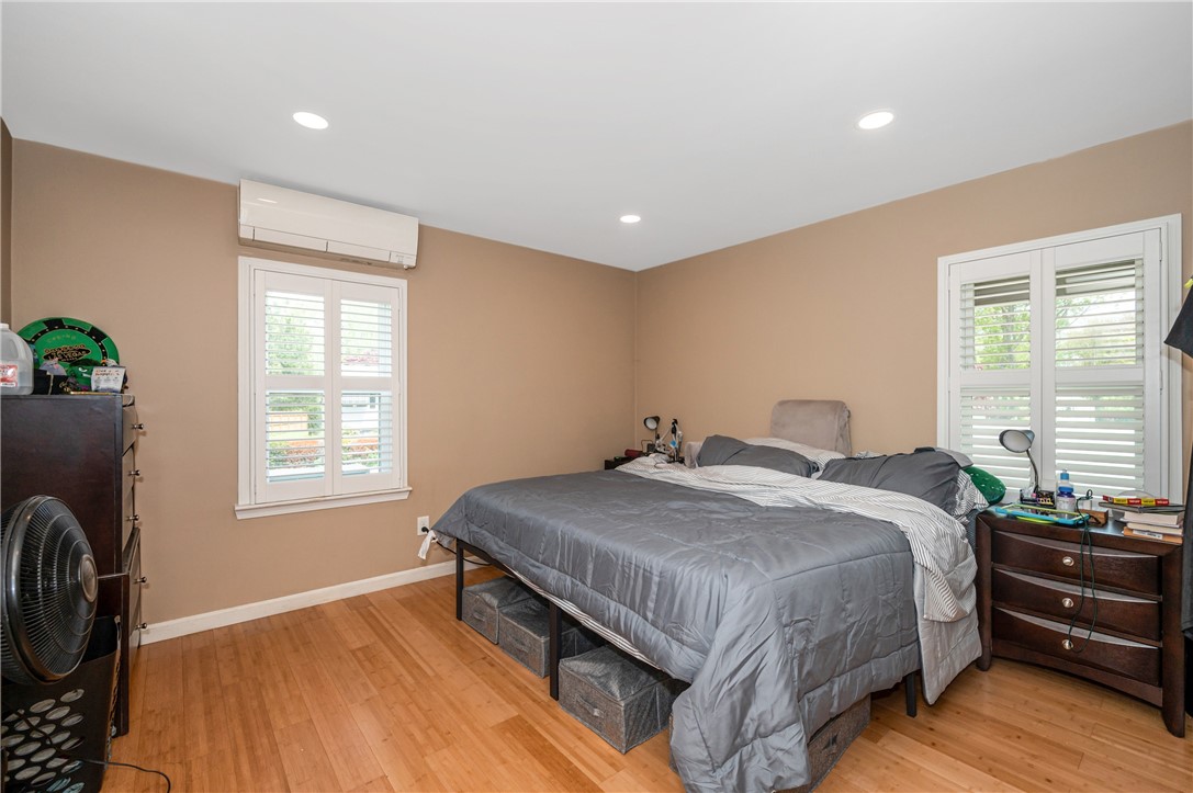 728 Stafford Road Tiverton, RI 02878 - Photo 7 of 21 Gallery Image 7