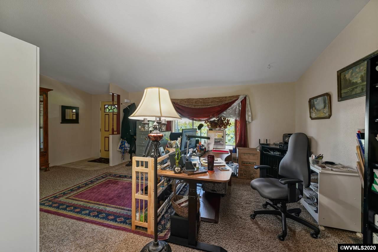 205 Boone Road Southeast, Unit 22 Salem, OR 97306 - Photo 32 of 38