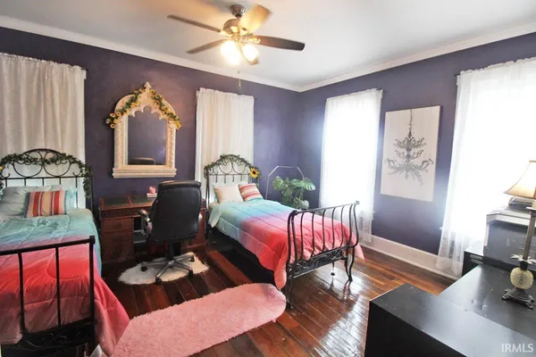 $254,900 | 121 North 7th Street, Boonville, IN 47601