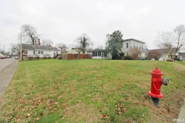 $254,900 | 121 North 7th Street, Boonville, IN 47601